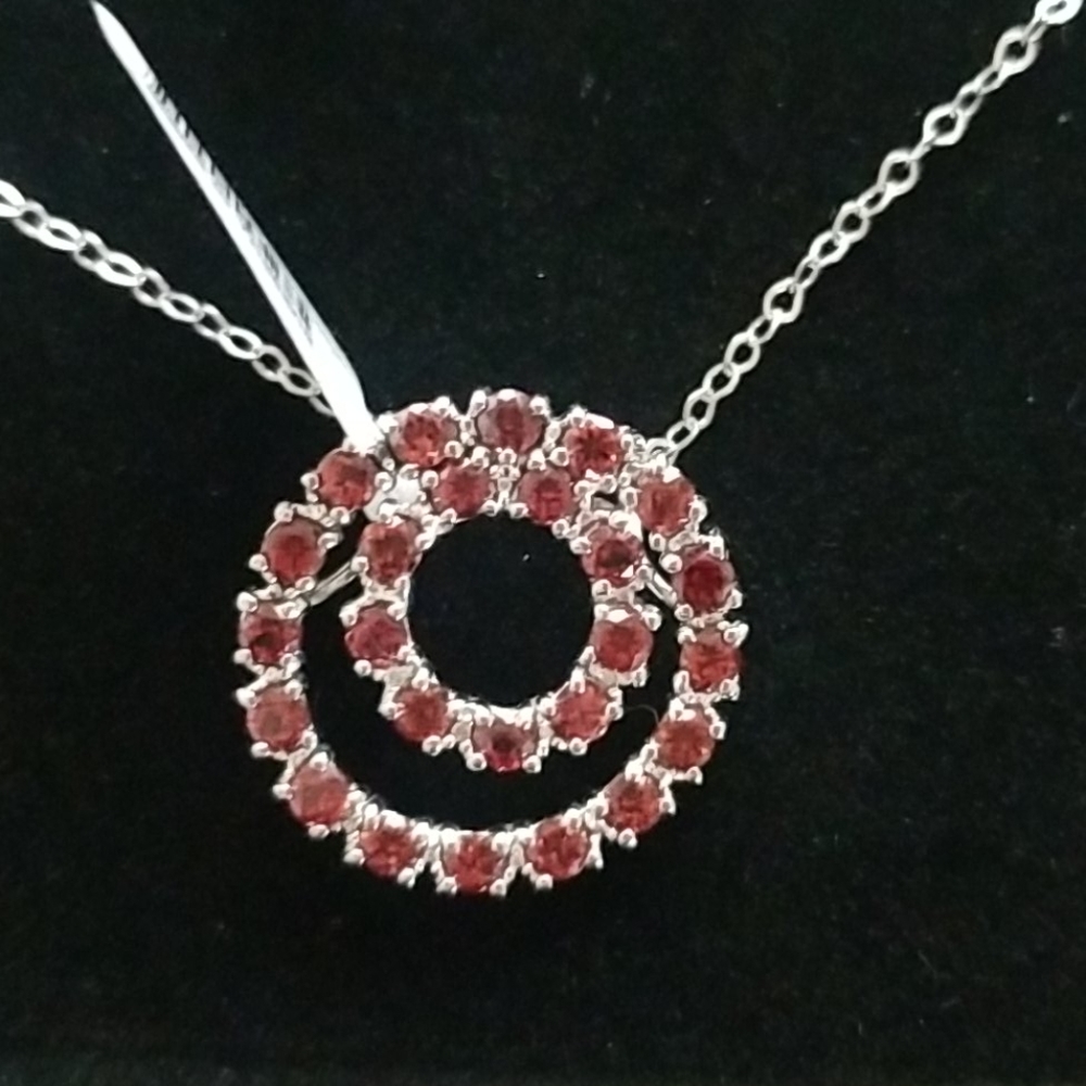 Garnett & diamond necklace NWT